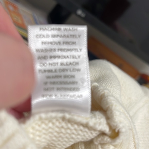 Gymboree 2007 chihuahua sweater NWOT - Picture 6 of 7